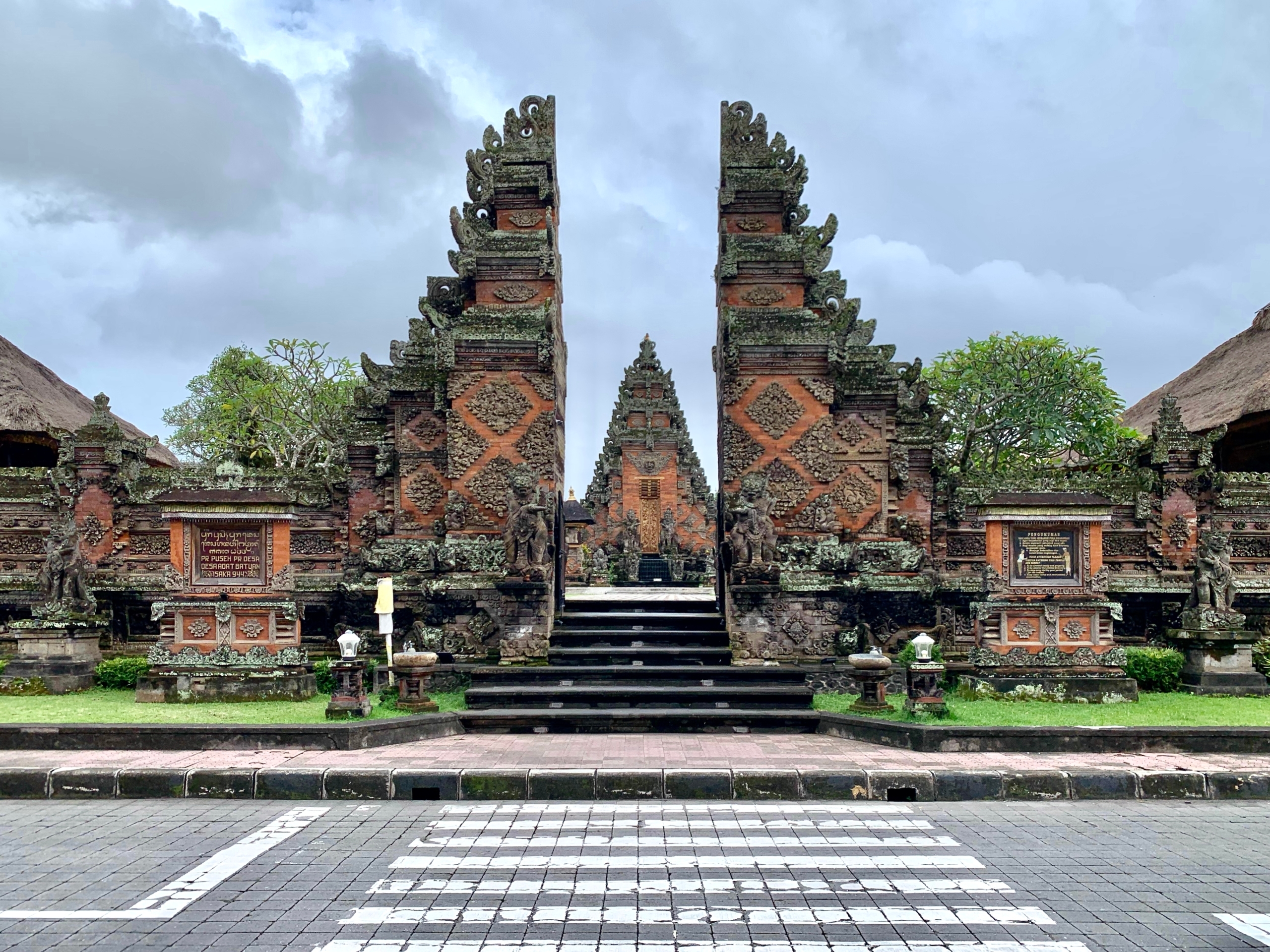 batuan temple